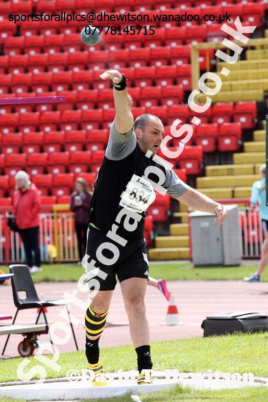 Senior mens shot putt, North Eastern Track and Field Champs, Gateshead Stadium. Photo: David T. Hewitson/Sports for All Pics